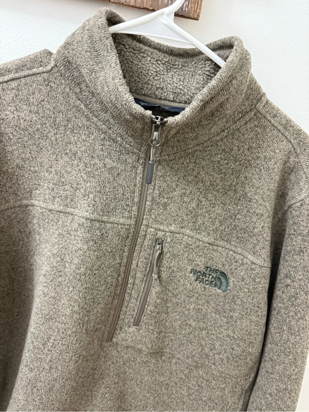 The North Face Men's Olive Green Half-Zip Fleece Pullover